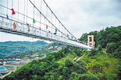崆峒山5條美妙線路游起來！來這三座山赴暮春之約