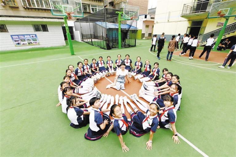 我們畢業(yè)啦！