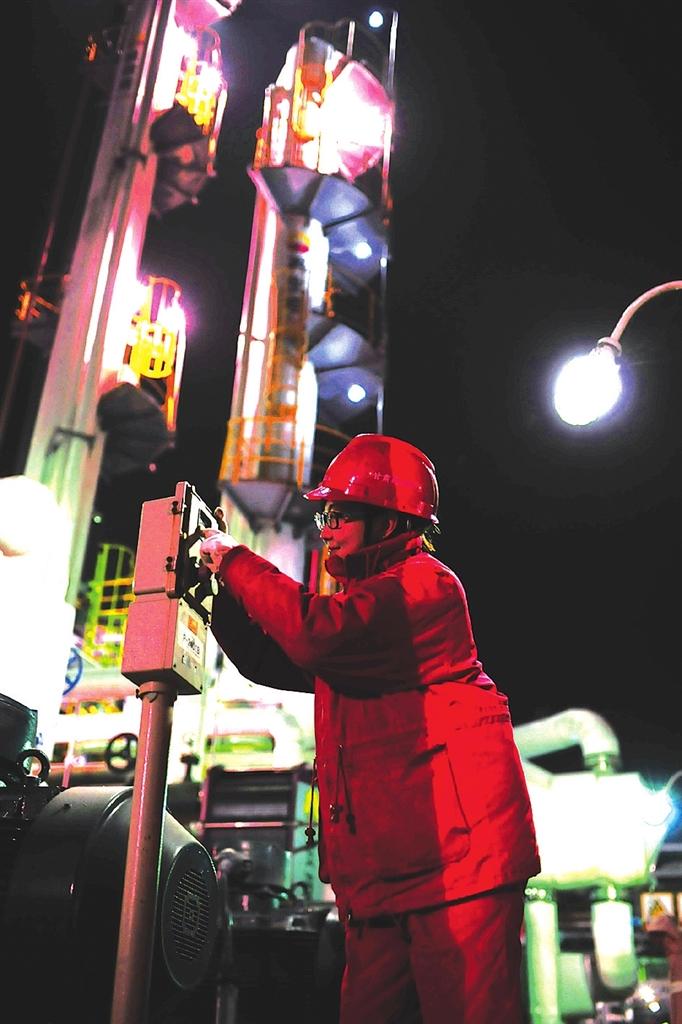 蘭州熱電公司提前開閘送熱鍋爐、管網(wǎng)運(yùn)行狀況良好