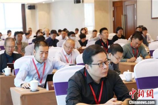 圖為“明清時(shí)期河西走廊社會變遷”學(xué)術(shù)研討會現(xiàn)場。　武威市新聞傳媒集團(tuán)供圖