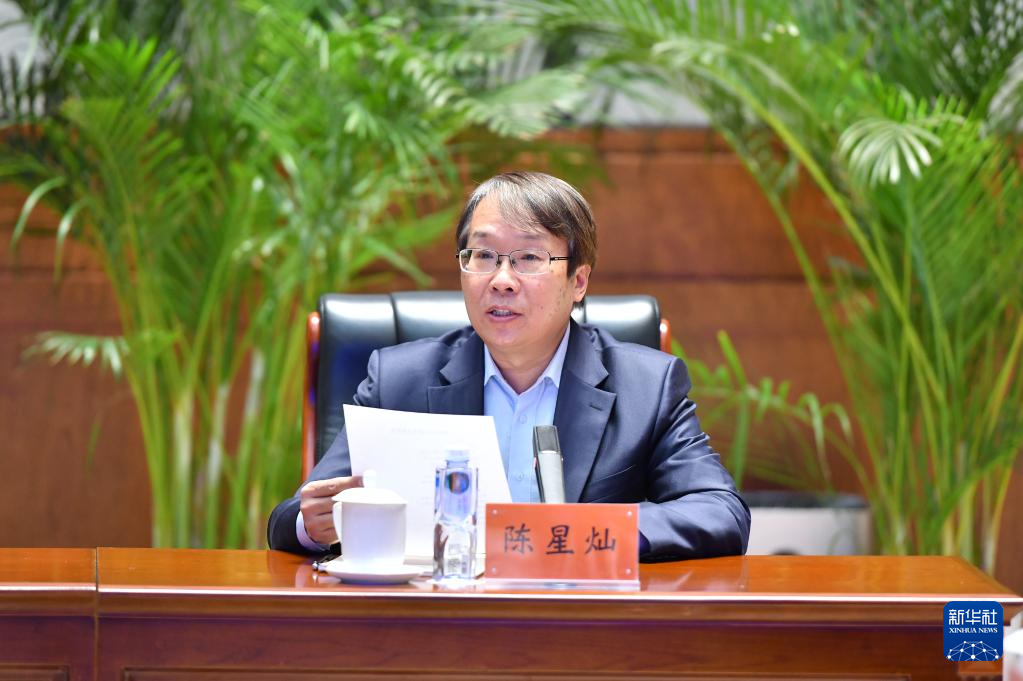 3月18日，中國(guó)社會(huì)科學(xué)院考古研究所所長(zhǎng)陳星燦宣布2021年中國(guó)考古新發(fā)現(xiàn)入選和入圍項(xiàng)目。