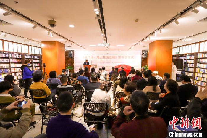 圖為首發(fā)儀式現(xiàn)場(chǎng)?！B門外圖供圖