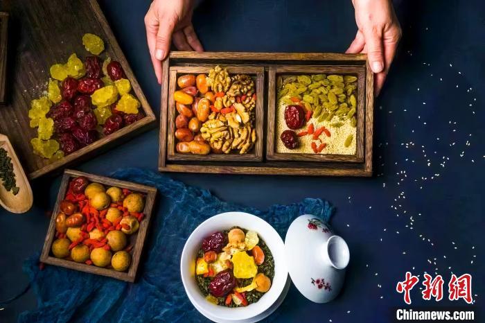 2023年5月，拍攝的臨夏蓋碗茶所需原料。(資料圖)臨夏市融媒體中心供圖